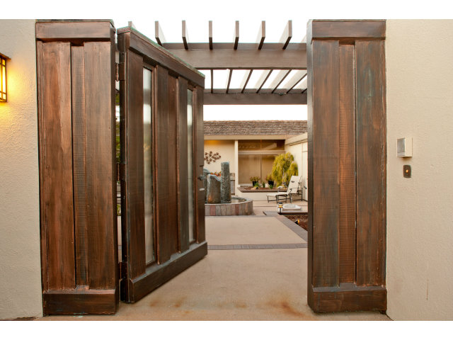 2697 Pradera Road Carmel, CA 93923 - Photo 3 of 22 a view of en suite bathroom