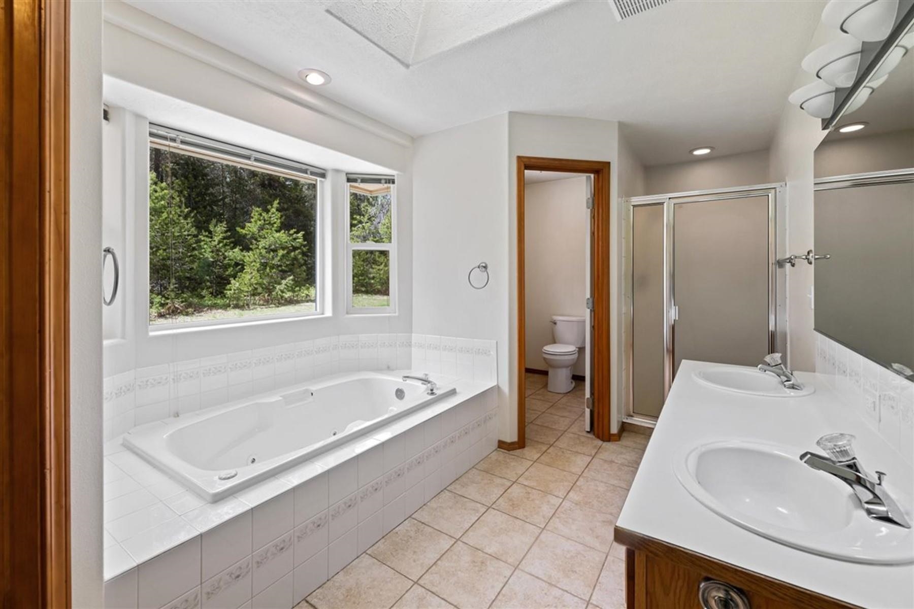 653 West Telephone Road Newport, WA 99156 - Photo 13 of 36