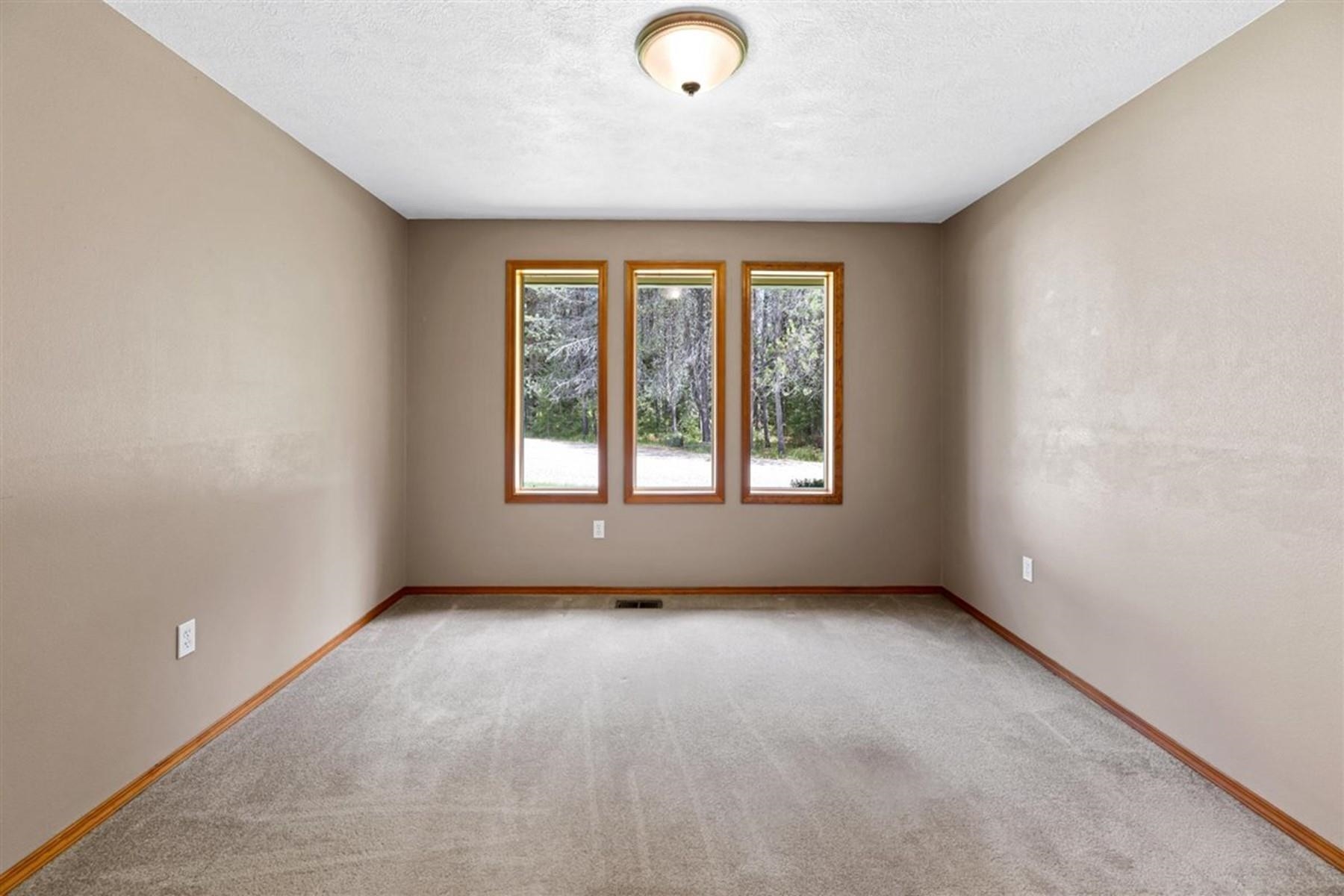 653 West Telephone Road Newport, WA 99156 - Photo 18 of 36