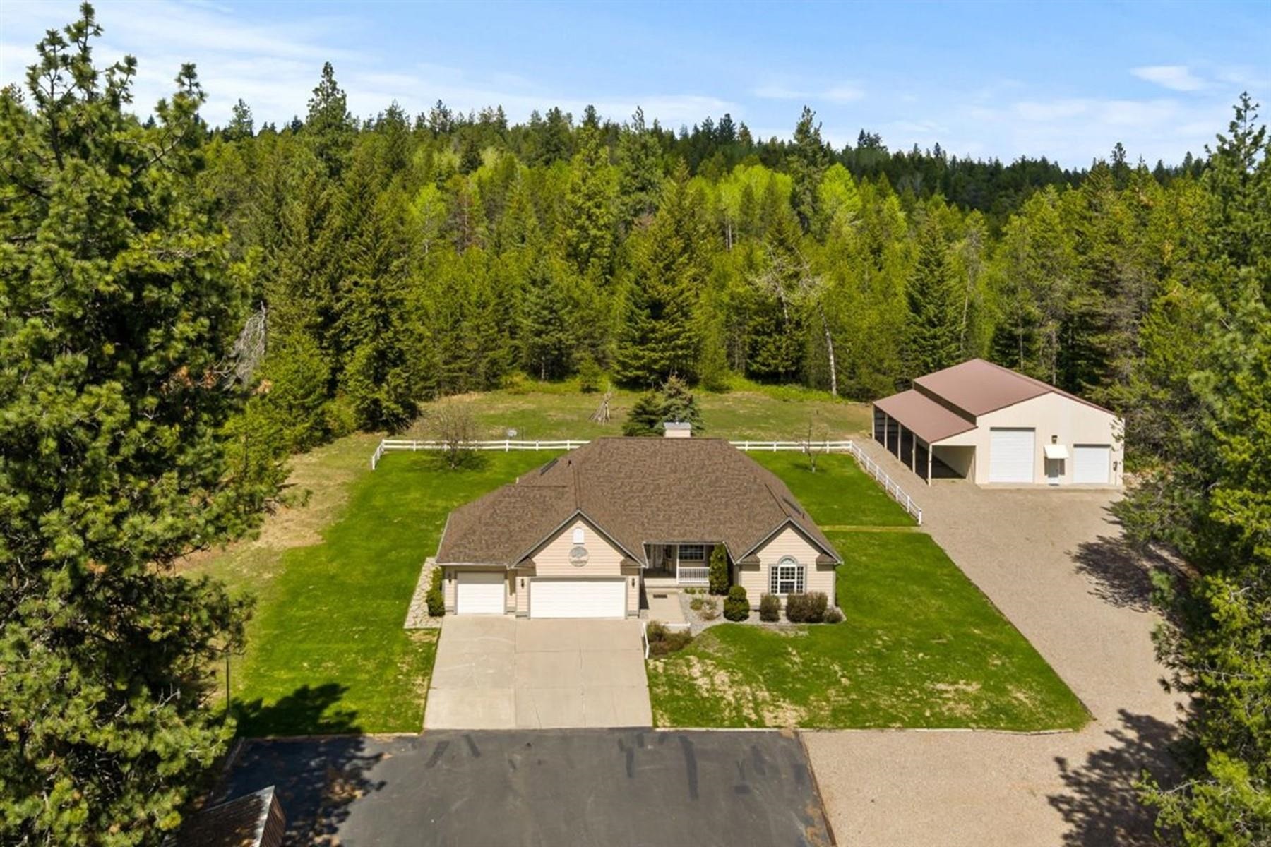 653 West Telephone Road Newport, WA 99156 - Photo 2 of 36