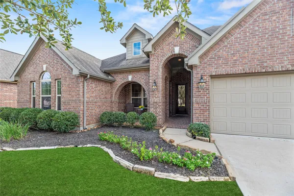 $485,000 | 6407 Sunstone Falls Lane, Katy, TX 77493