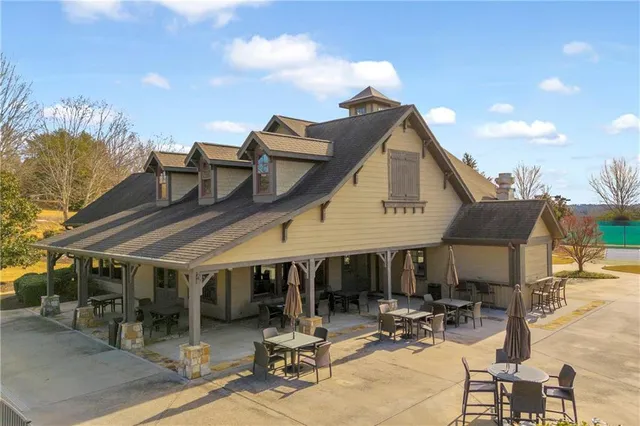 $320,000 | 17 Cottage Lane, Toccoa, GA 30577