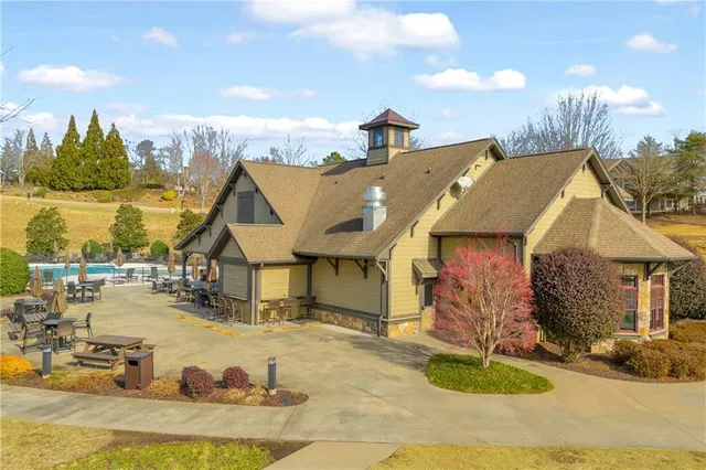 $320,000 | 17 Cottage Lane, Toccoa, GA 30577