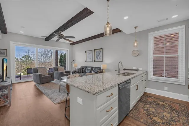 $320,000 | 17 Cottage Lane, Toccoa, GA 30577