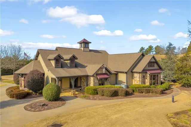 $320,000 | 17 Cottage Lane, Toccoa, GA 30577