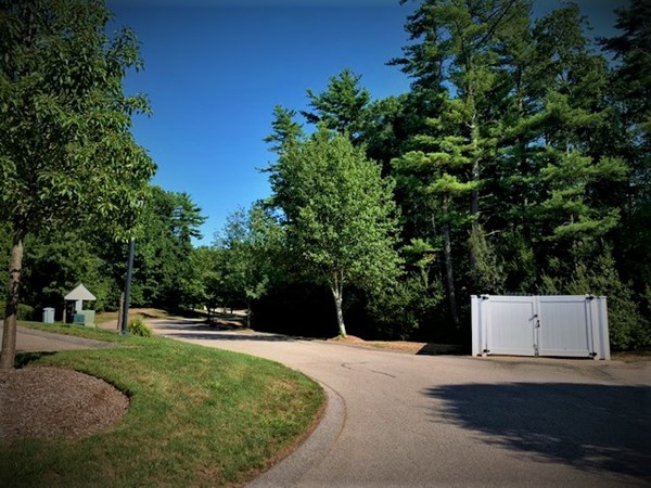 21 Pine Ridge Way, Unit 21 Middleboro, MA 02346 - Photo 3 of 12 Gallery Image 3