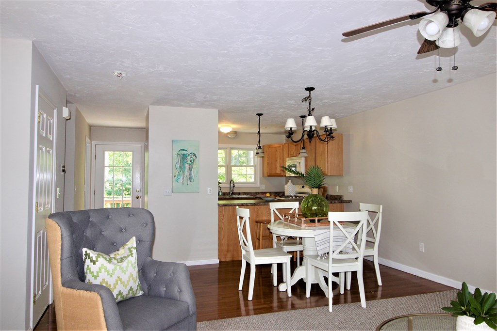 21 Pine Ridge Way, Unit 21 Middleboro, MA 02346 - Photo 5 of 12 Gallery Image 5