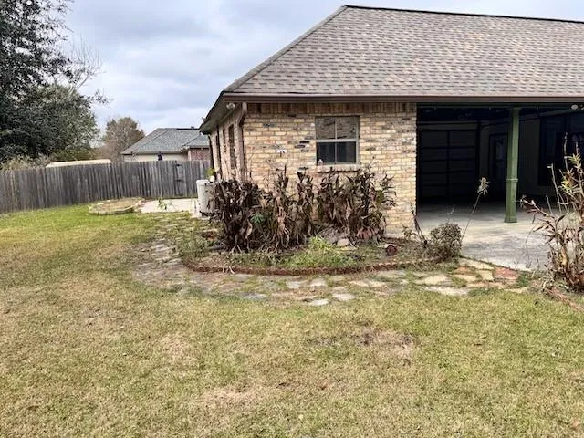 $345,000 | 37233 South Lakeshore Avenue, Prairieville, LA 70769