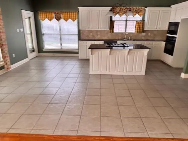 $345,000 | 37233 South Lakeshore Avenue, Prairieville, LA 70769