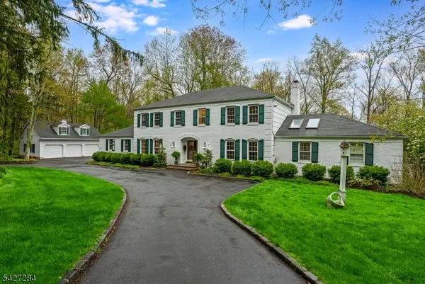 $1,649,000 | 4 Edward Shippen Lane, Morristown, NJ 07960