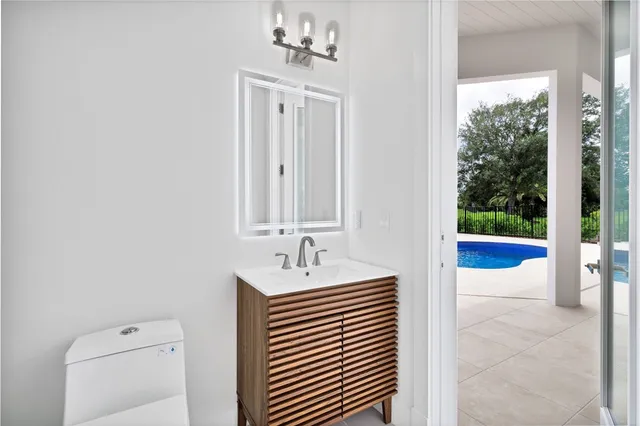 $1,170,000 | 560 Stoney Brook Farm Court, Vero Beach, FL 32968