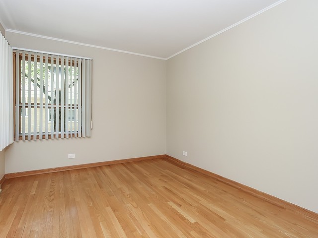 293 East Quincy Street Riverside, IL 60546 - Photo 15 of 25