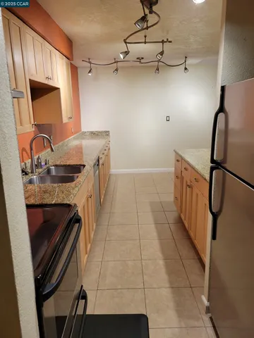 $2,100 | 590 El Dorado Avenue, Unit 109, Oakland, CA 94611