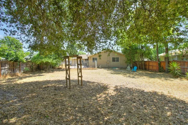 $495,000 | 3917 Loreto Way, Sacramento, CA 95821