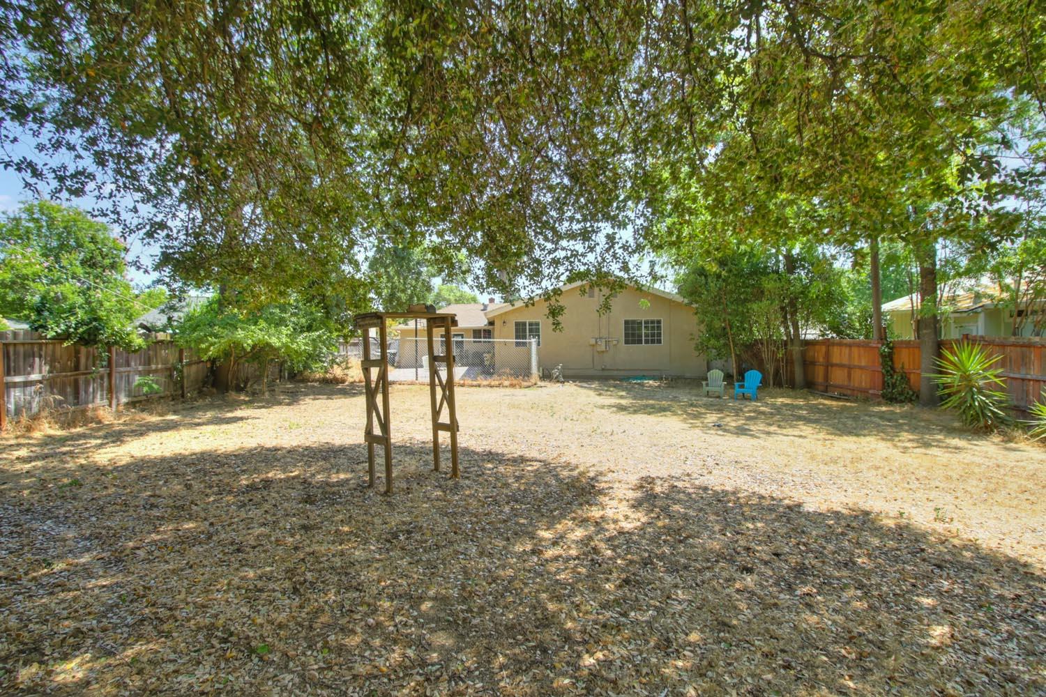 3917 Loreto Way Sacramento, CA 95821 - Photo 1 of 6