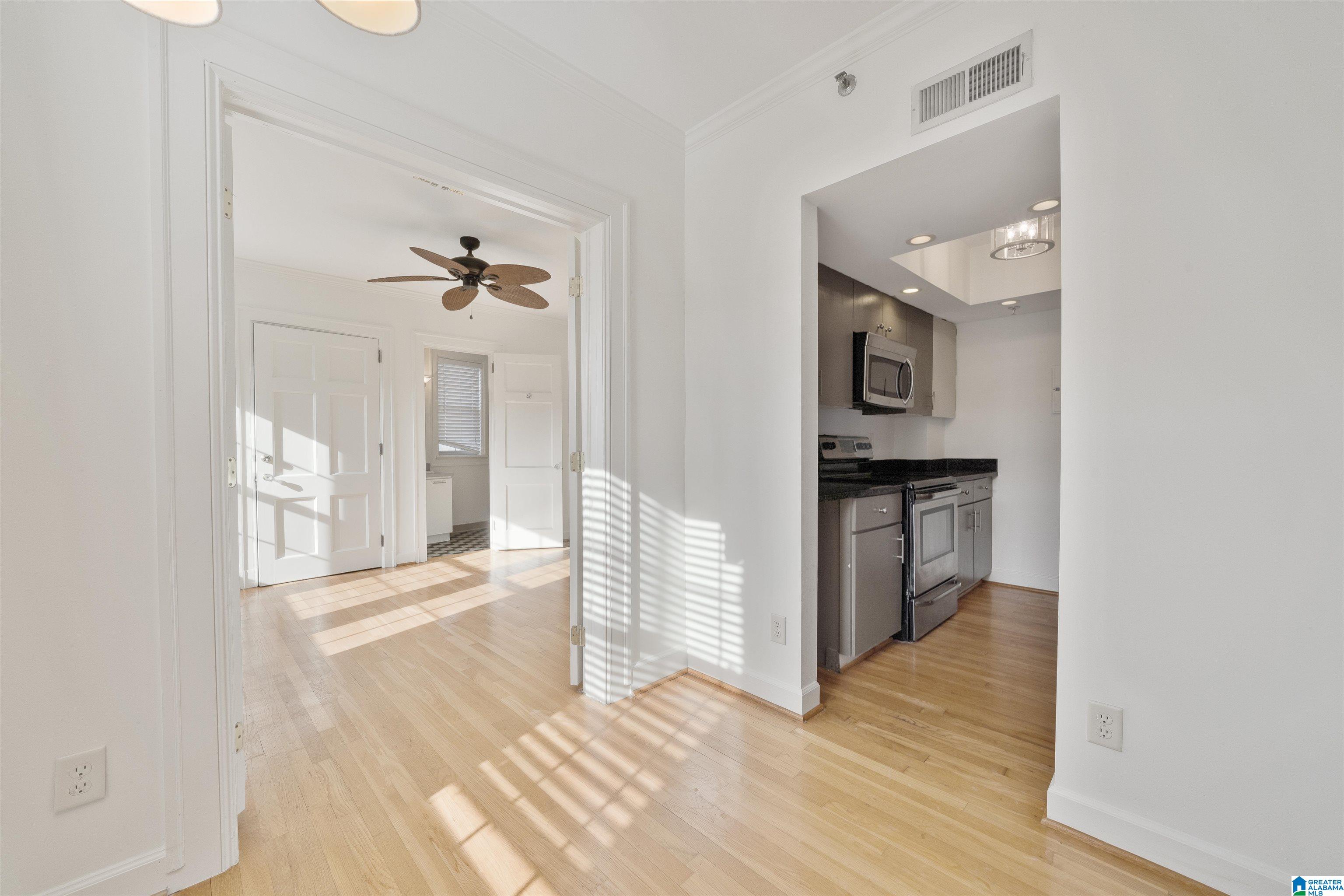 1100 27th Street South, Unit 402 Birmingham, AL 35205 - Photo 6 of 34