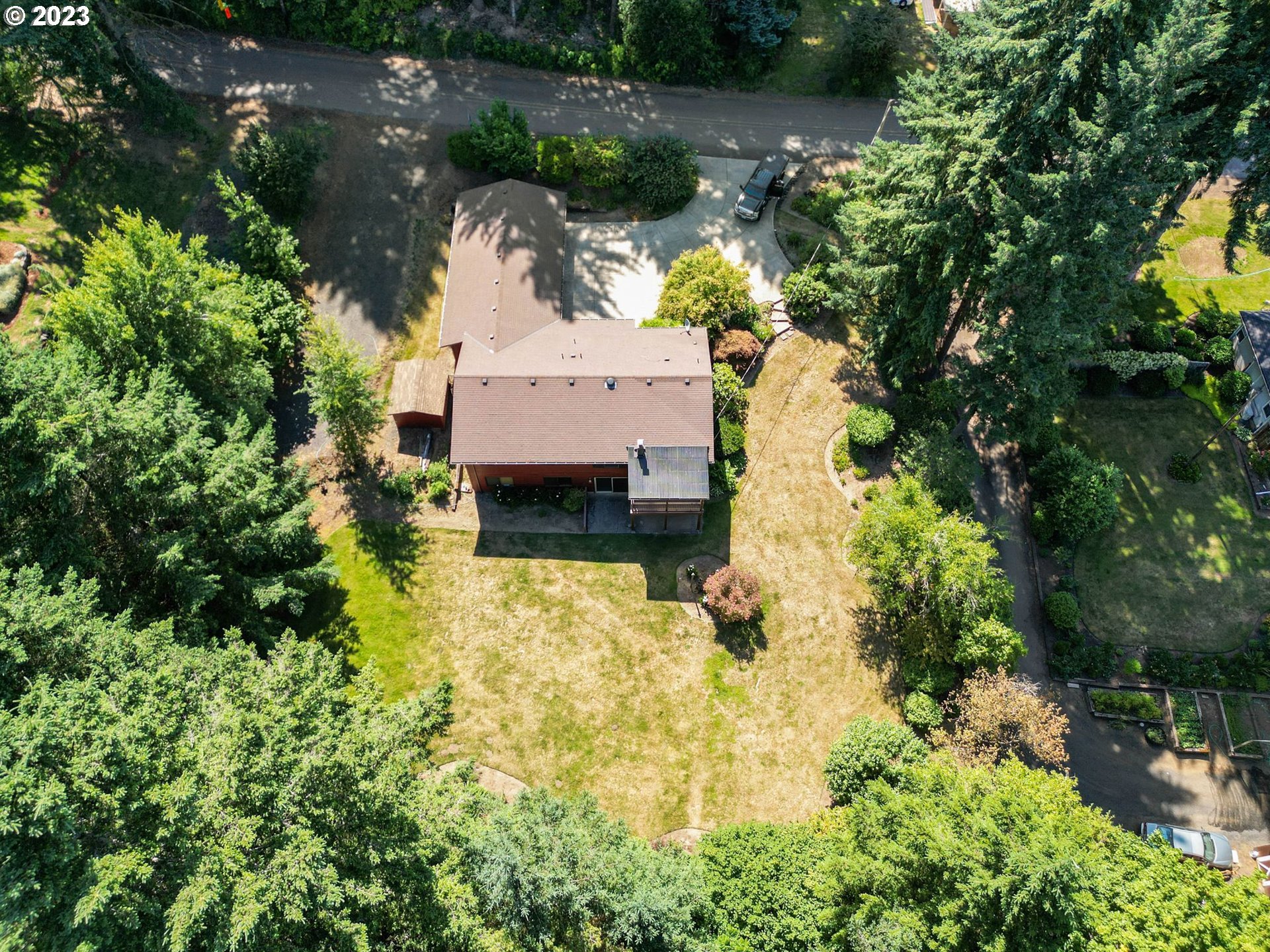 40971 North McCully Mountain Road Lyons, OR 97358 - Photo 3 of 27 Gallery Image 3