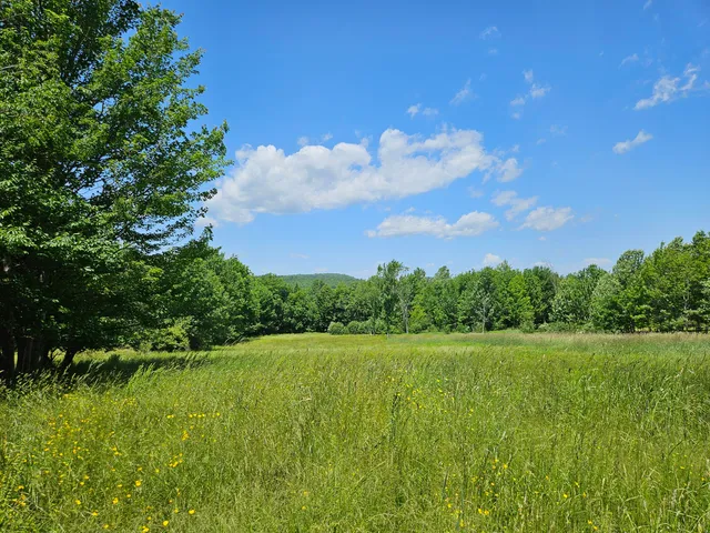 $140,000 | 133 Farmington Me 04938, Farmington, ME 04938