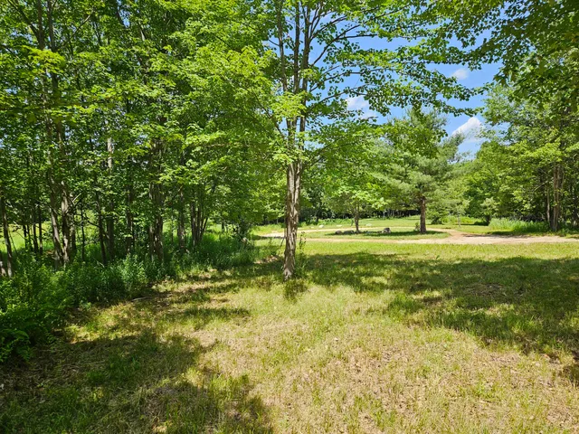 $140,000 | 133 Farmington Me 04938, Farmington, ME 04938