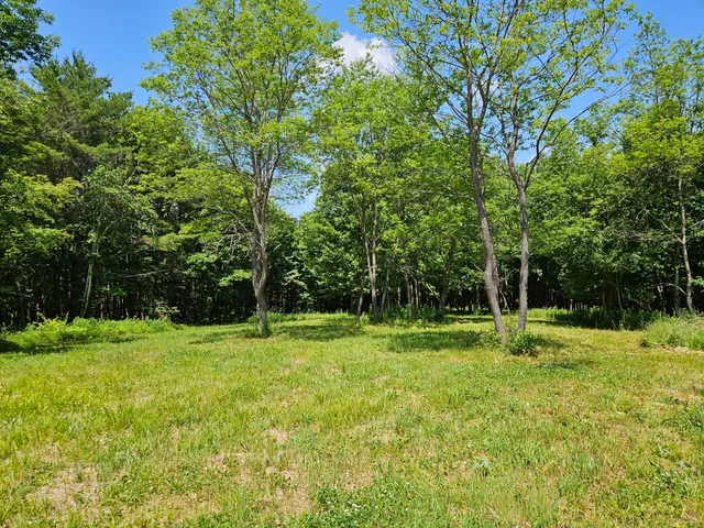 $140,000 | 133 Farmington Me 04938, Farmington, ME 04938