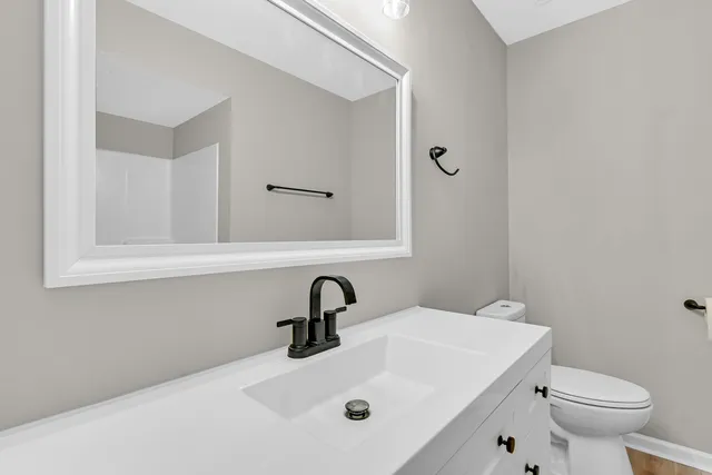 $279,900 | 186 Cedarwood Drive, Steger, IL 60475