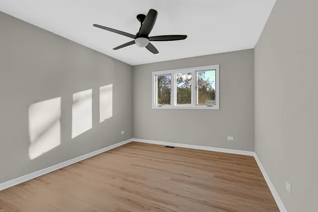 $279,900 | 186 Cedarwood Drive, Steger, IL 60475