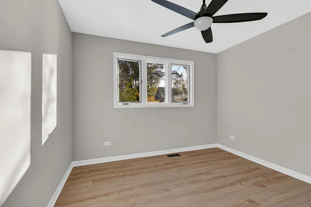 $279,900 | 186 Cedarwood Drive, Steger, IL 60475