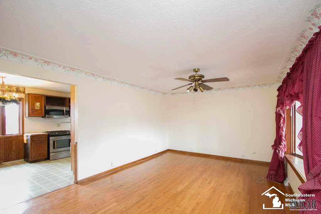 10760 Cemetery Road Erie, MI 48133 - Photo 4 of 42