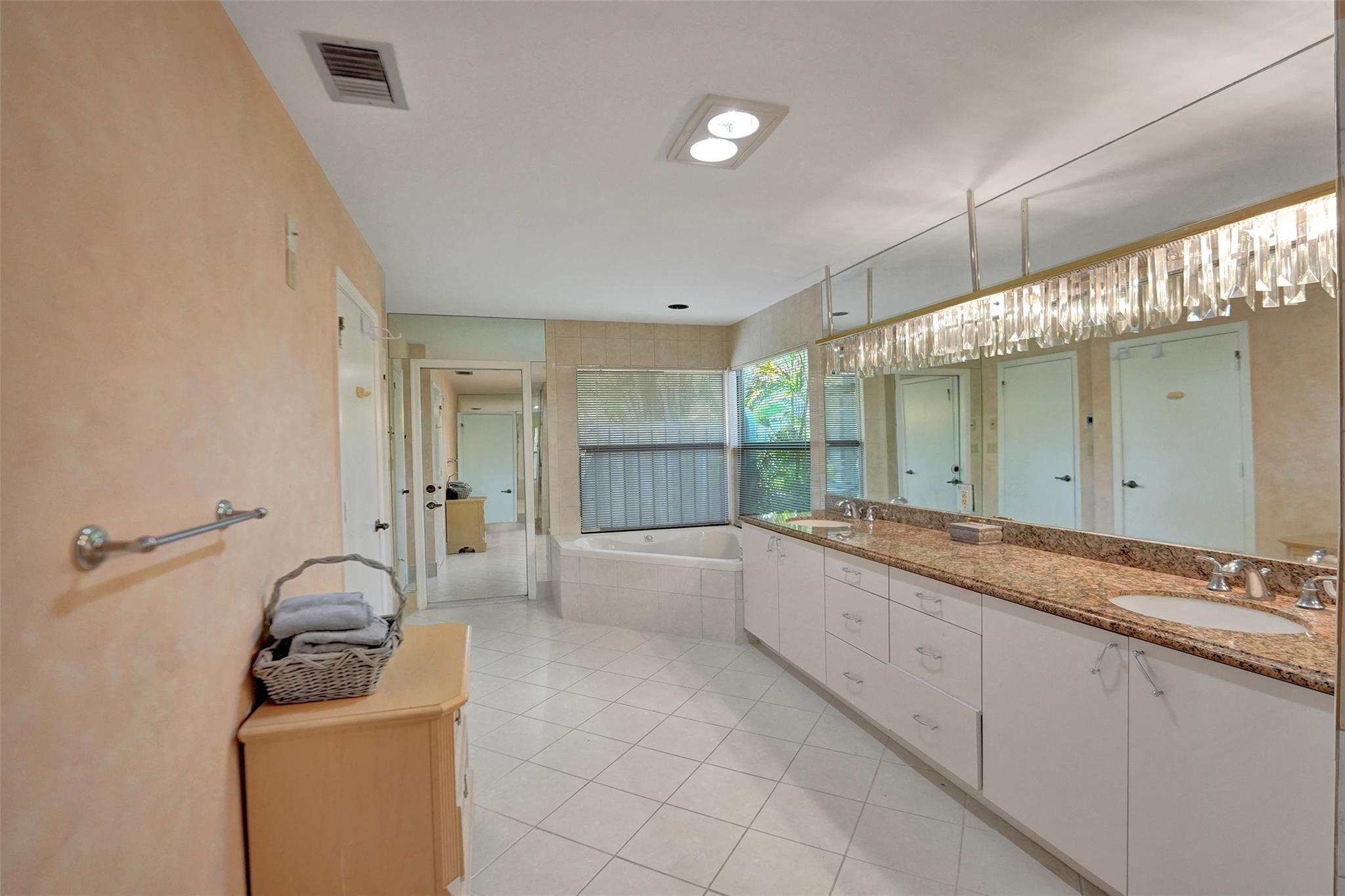 10595 Boca Woods Lane Boca Raton, FL 33428 - Photo 16 of 28 Photo 16