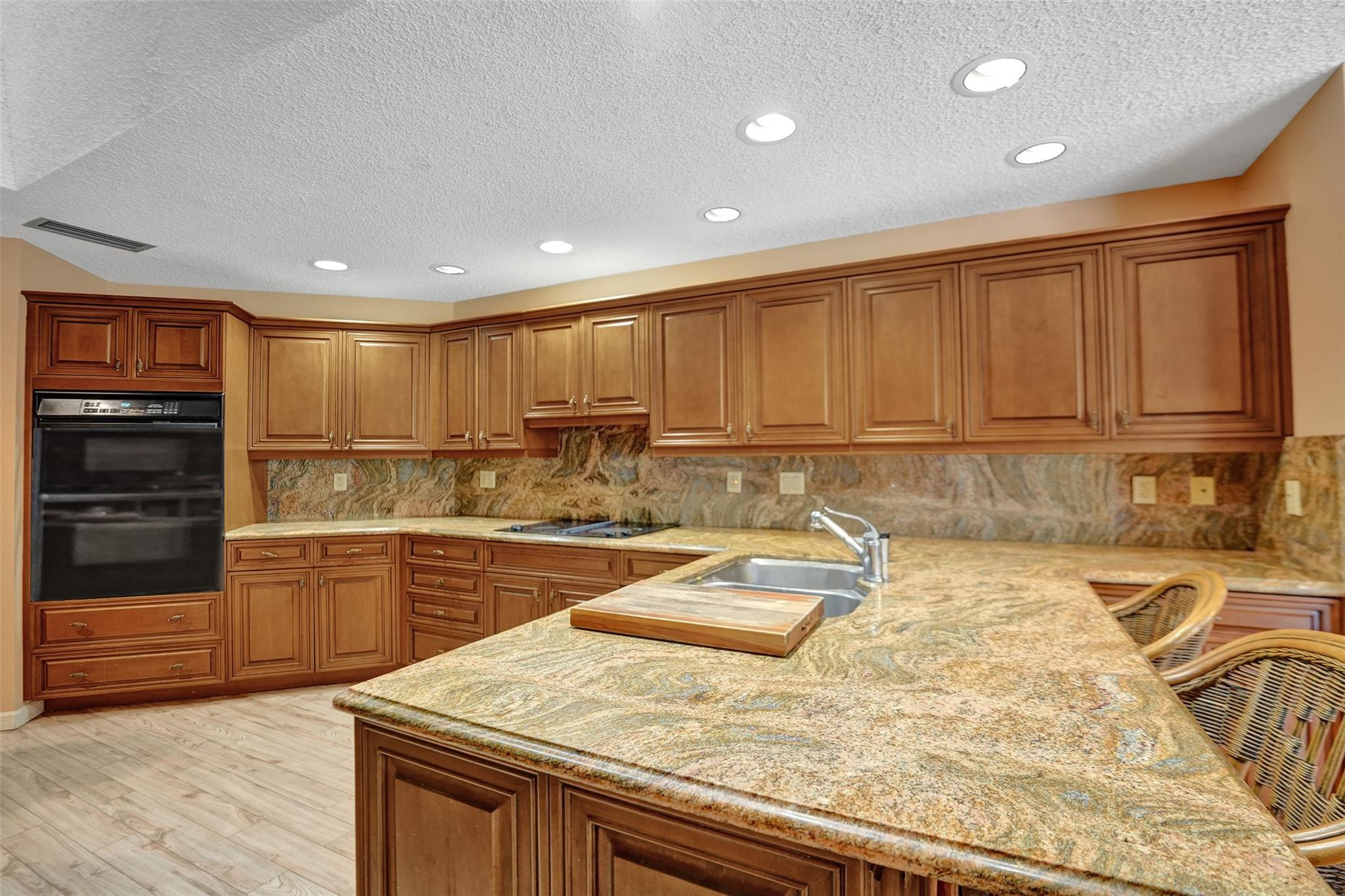 10595 Boca Woods Lane Boca Raton, FL 33428 - Photo 10 of 28 Photo 10