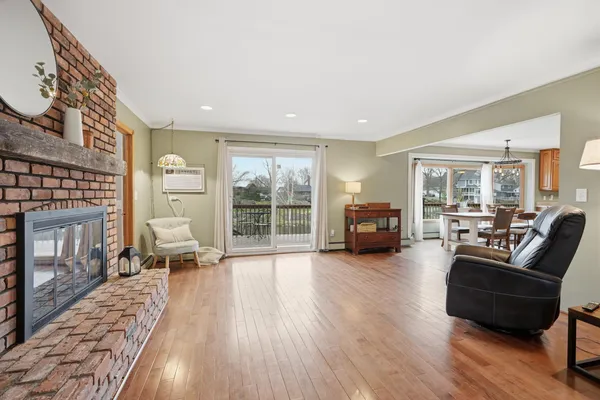 $695,500 | 1888 Squaw Lagoon Drive, Oxford, MI 48371
