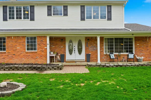 $695,500 | 1888 Squaw Lagoon Drive, Oxford, MI 48371
