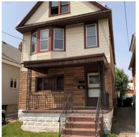 $1,300 | 226 Longnecker Street, Buffalo, NY 14206
