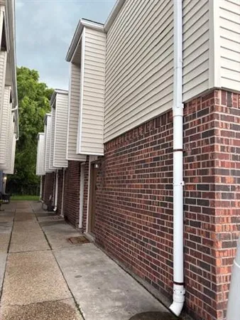 $1,200 | 212 Manson Avenue, Unit A, Metairie, LA 70001
