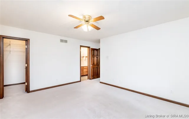 $575,000 | 798 East Brown Road, Pekin, IN 47165