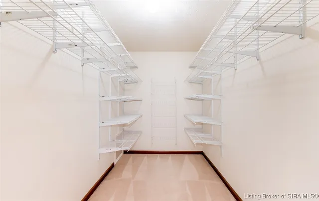 $575,000 | 798 East Brown Road, Pekin, IN 47165