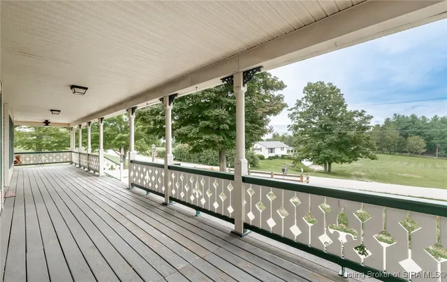 $575,000 | 798 East Brown Road, Pekin, IN 47165