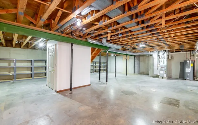 $575,000 | 798 East Brown Road, Pekin, IN 47165