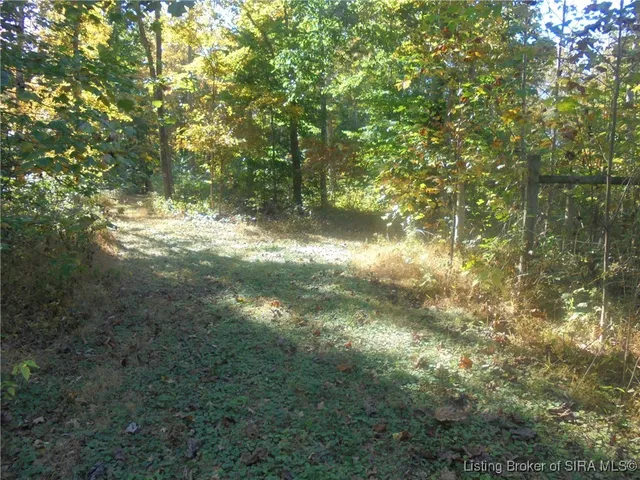 $575,000 | 798 East Brown Road, Pekin, IN 47165