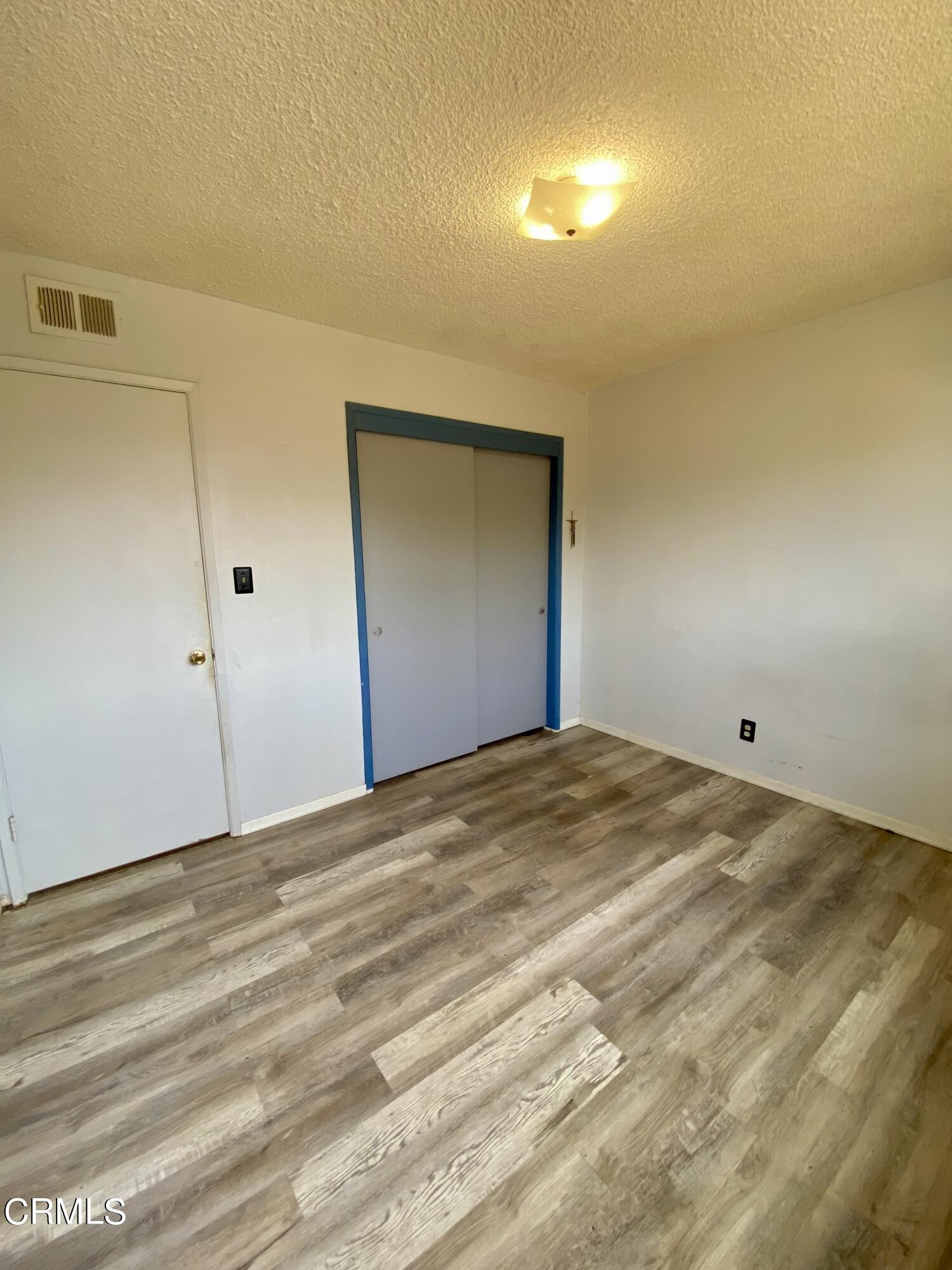 930 West Olive Street Oxnard, CA 93033 - Photo 17 of 22