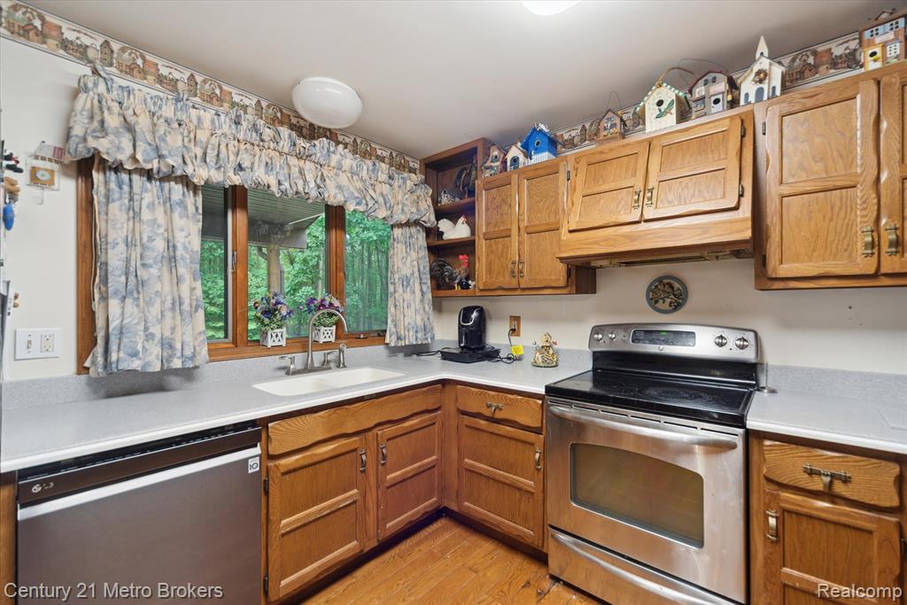14210 West Burt Road Chesaning, MI 48616 - Photo 14 of 44 Gallery Image 14