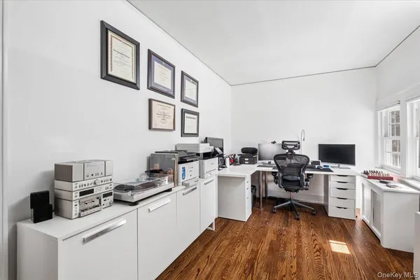 $2,175,000 | 107 Crawford Terrace, New Rochelle, NY 10804