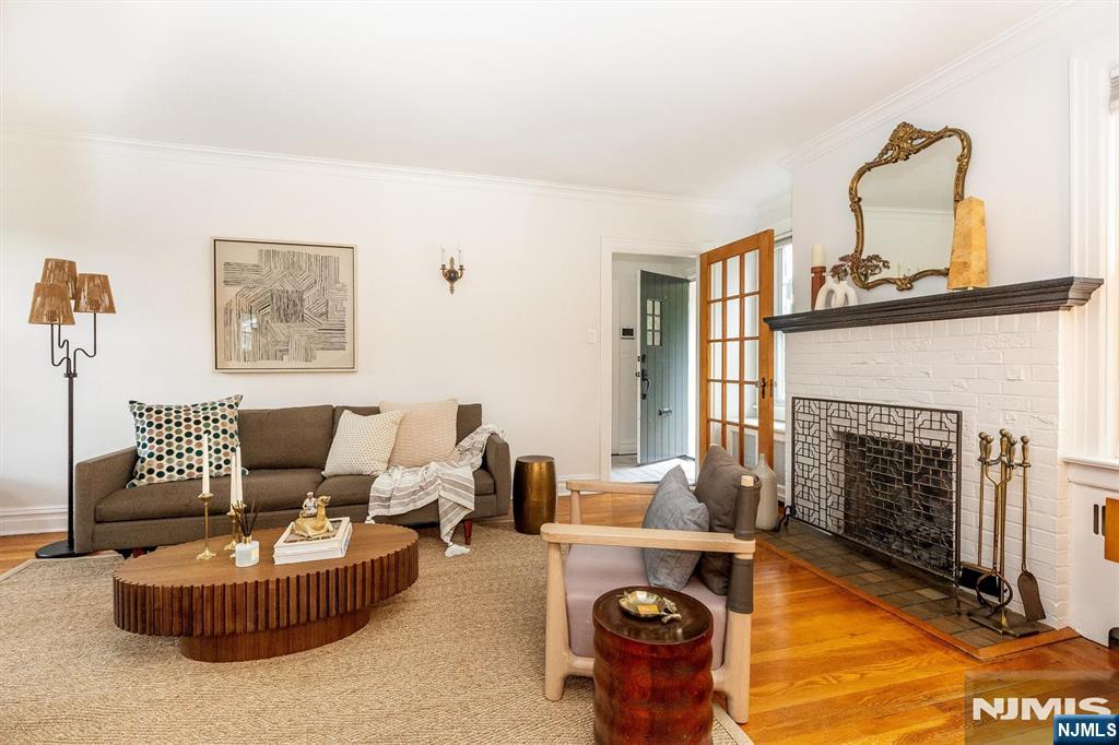 191 Stonehouse Road Bloomfield, NJ 07028 - Photo 4 of 39 Gallery Image 4