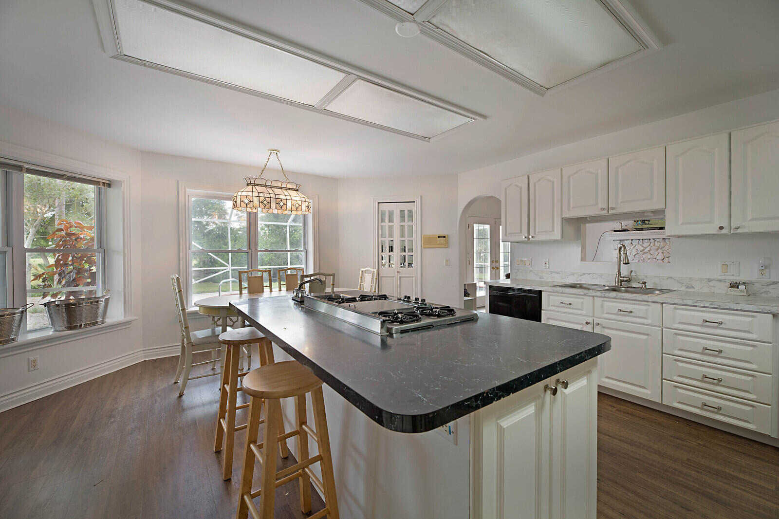 1472-1538 E Road Loxahatchee, FL 33470 - Photo 15 of 42 KITCHEN