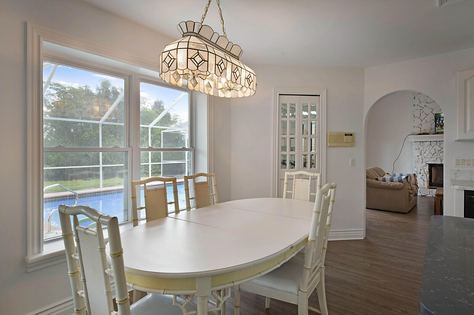 1472-1538 E Road Loxahatchee, FL 33470 - Photo 18 of 42 EAT IN KITCHEN