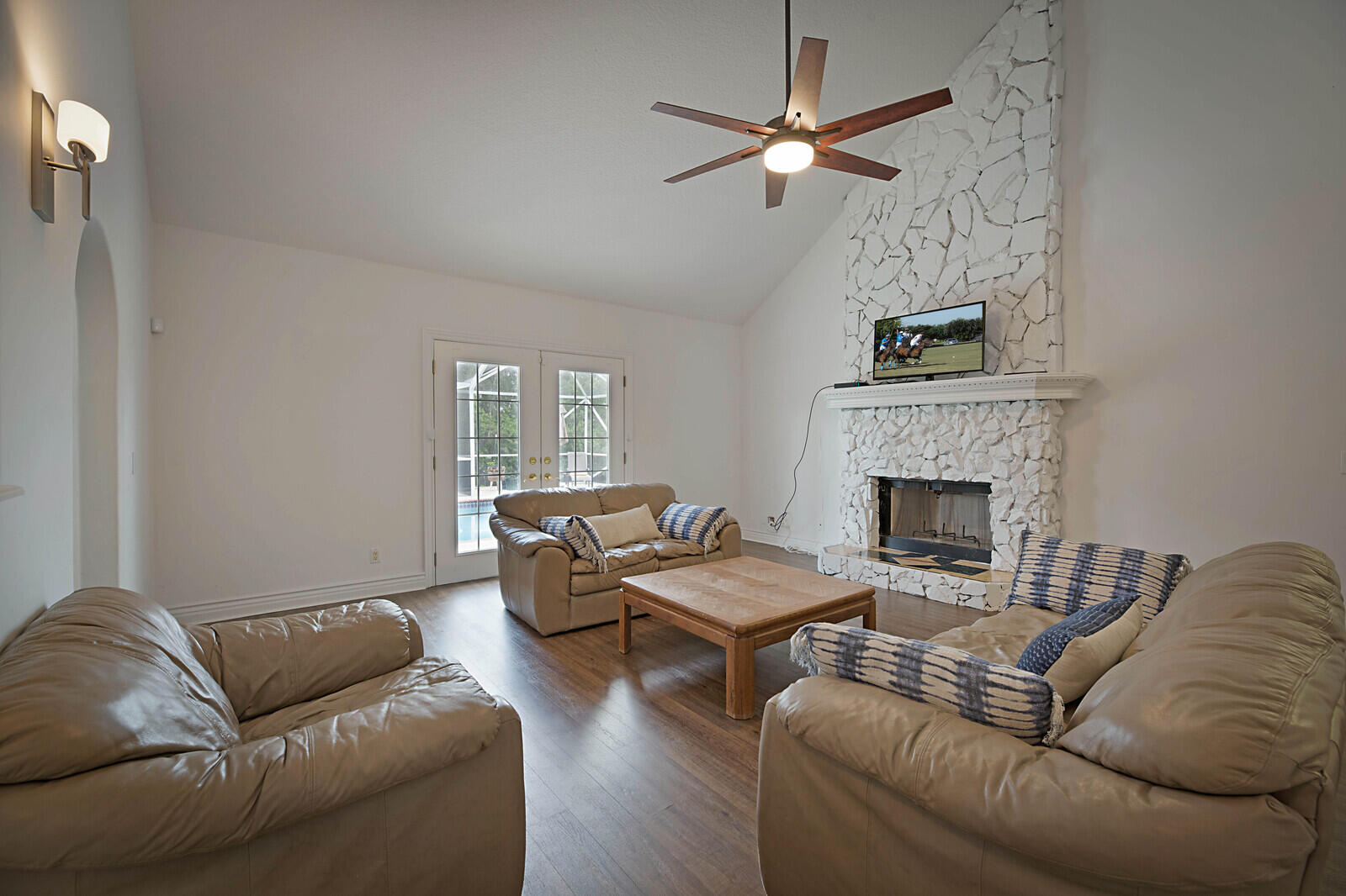 1472-1538 E Road Loxahatchee, FL 33470 - Photo 23 of 42 FAMILY ROOM