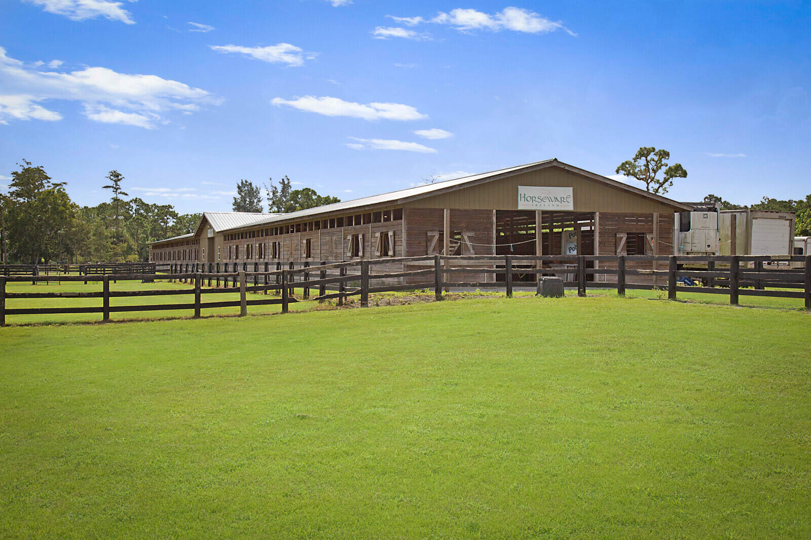 1472-1538 E Road Loxahatchee, FL 33470 - Photo 4 of 42 BARN