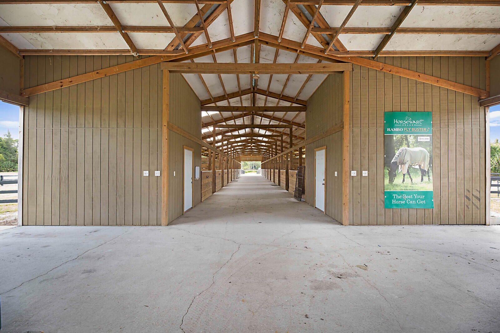 1472-1538 E Road Loxahatchee, FL 33470 - Photo 6 of 42 40 STALLS