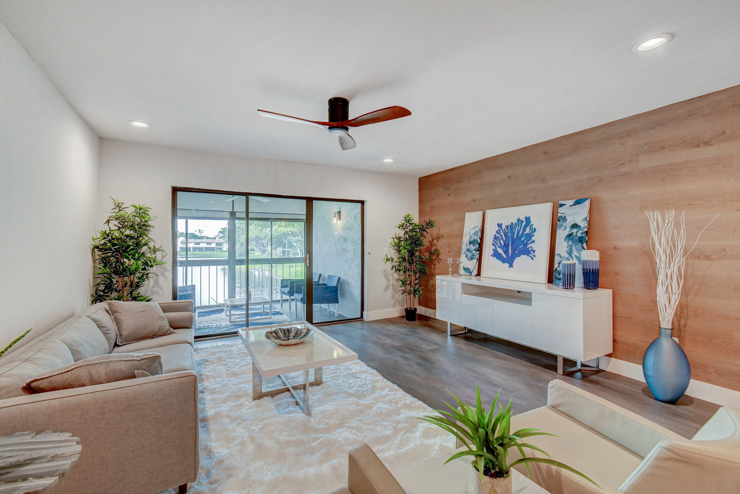 21851 Arriba Real, Unit 9J Boca Raton, FL 33433 - Photo 11 of 43 living room