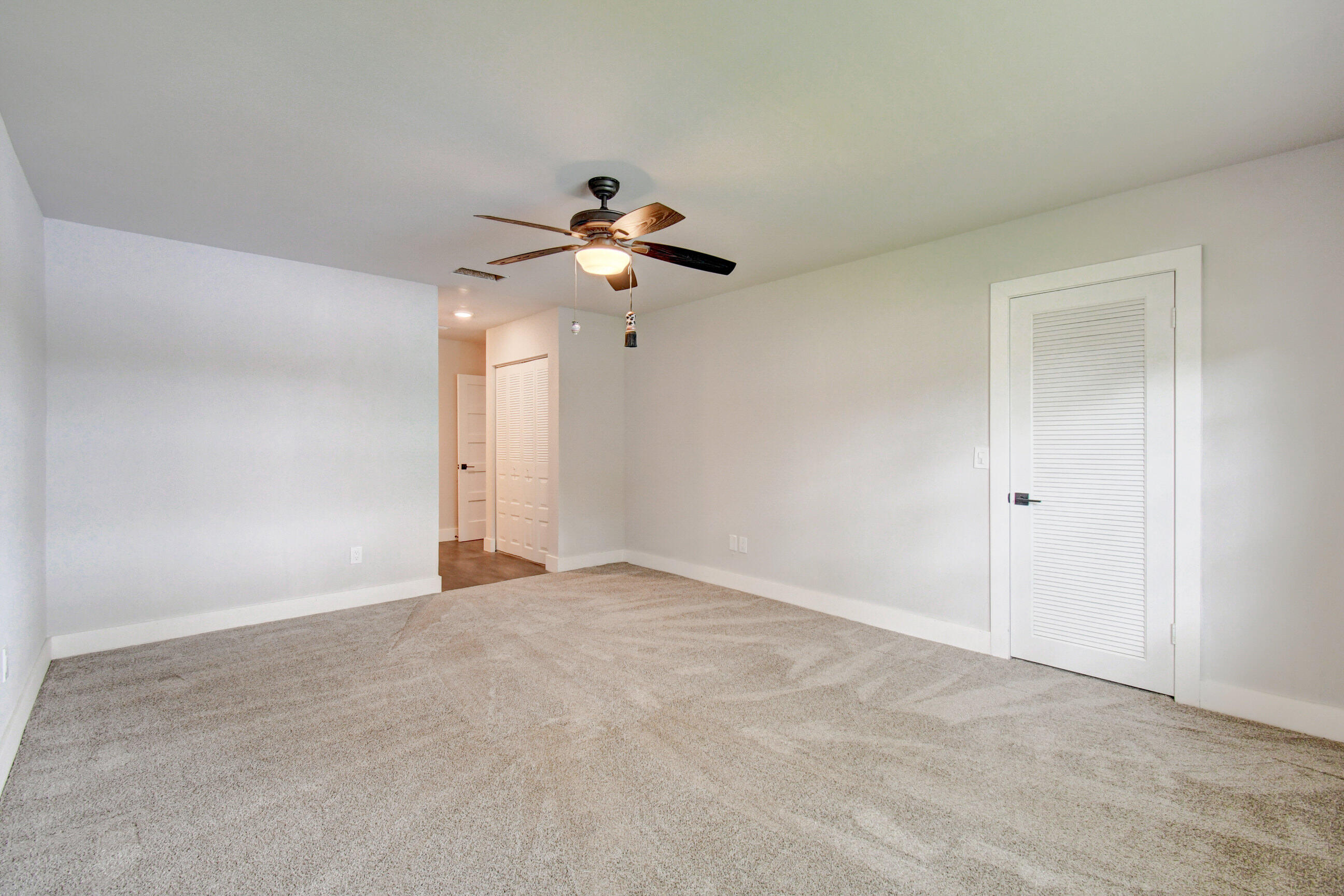 21851 Arriba Real, Unit 9J Boca Raton, FL 33433 - Photo 20 of 43 LARGE CLOSET IN MASTER